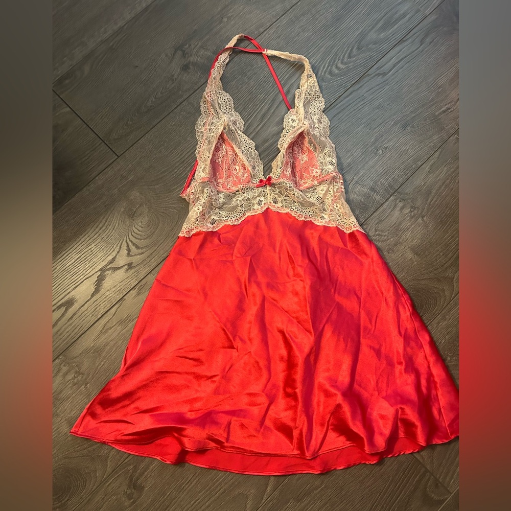 VICTORIA SECRET